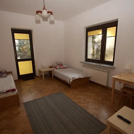 Hostel Wawer Warszawa
