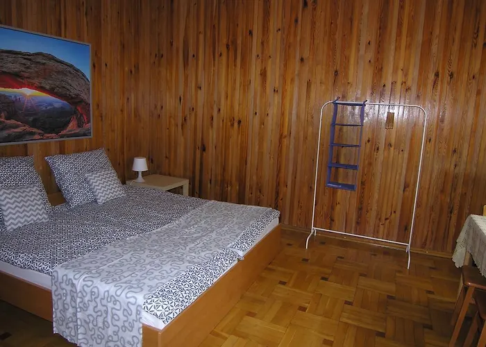 Hostel Wawer Warszawa