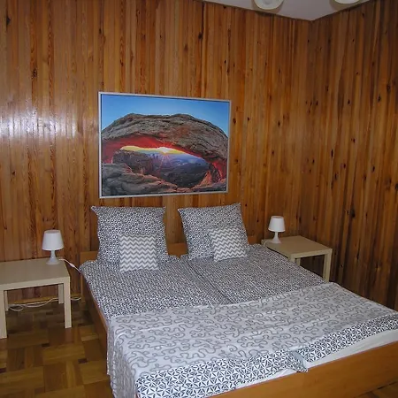 Wawer Hostel Varşova